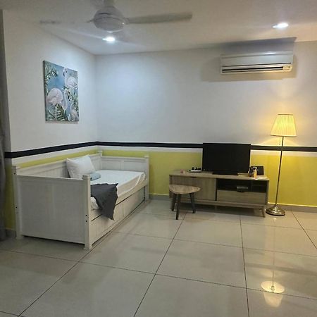 Jb City D'Esplanade Shopping Mall Apartment Johor Bahru Luaran gambar
