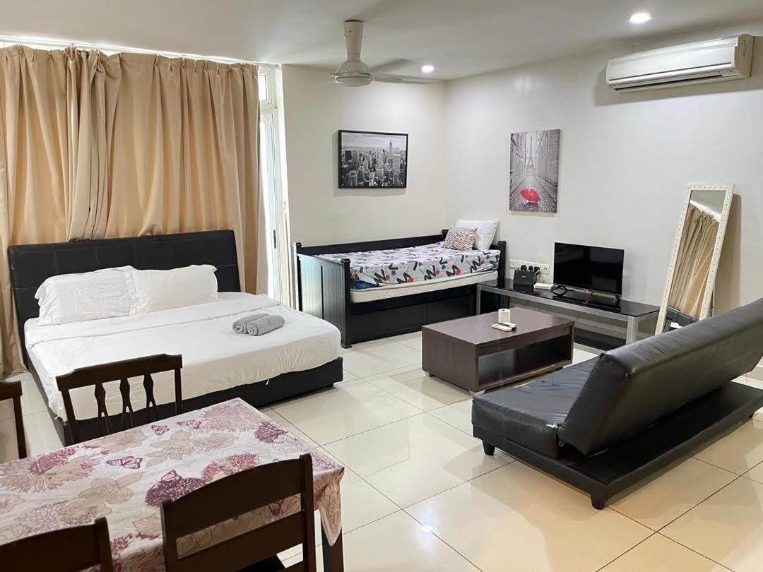 Jb City D'Esplanade Shopping Mall Apartment Johor Bahru Luaran gambar