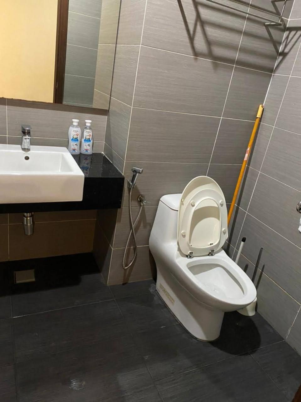 Jb City D'Esplanade Shopping Mall Apartment Johor Bahru Luaran gambar