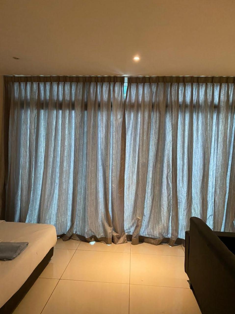 Jb City D'Esplanade Shopping Mall Apartment Johor Bahru Luaran gambar