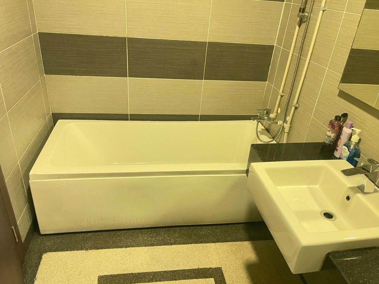 Jb City D'Esplanade Shopping Mall Apartment Johor Bahru Luaran gambar