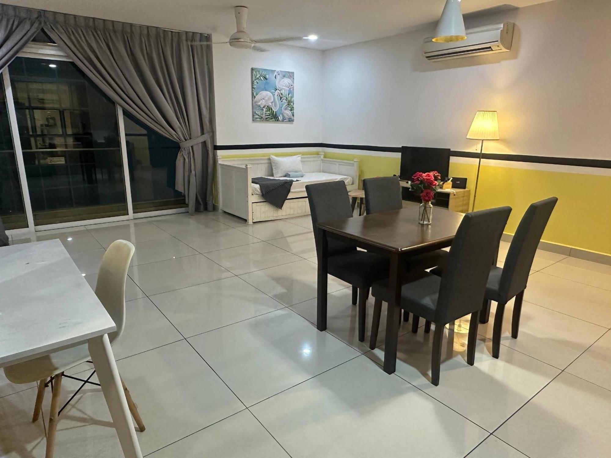 Jb City D'Esplanade Shopping Mall Apartment Johor Bahru Luaran gambar